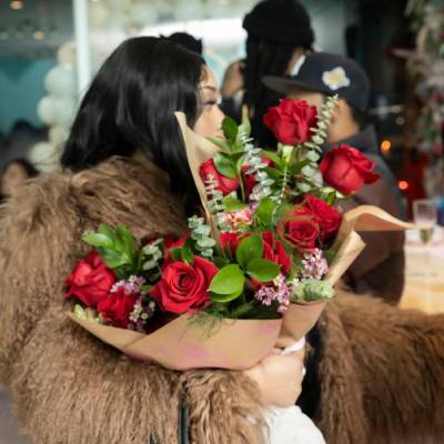 FLOWER DELIVERY